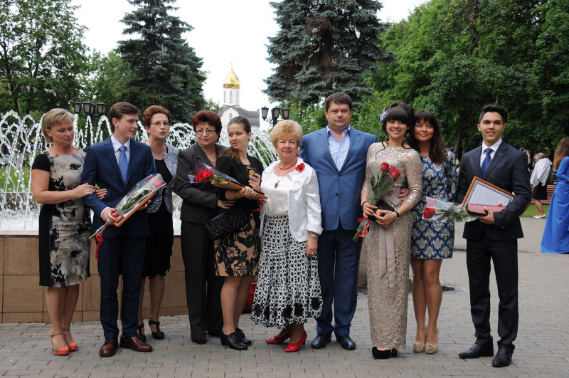 Файл:C0cf30821ed506ea46f60f100541c3d3.jpeg