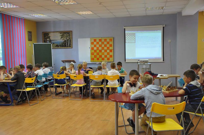 Файл:22fc53ada01e05bcd4419ec55185e1c8.jpeg
